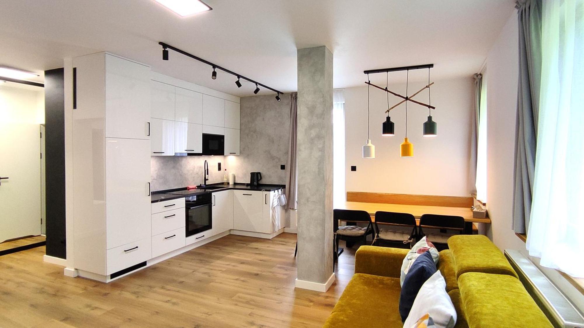 WELLNESS APARTMÁN RESIDENT HARRACHOV C308 Horský apartmán 2KK s velkou terasou a vlastním parkováním v garáži Harrachov Exterior foto