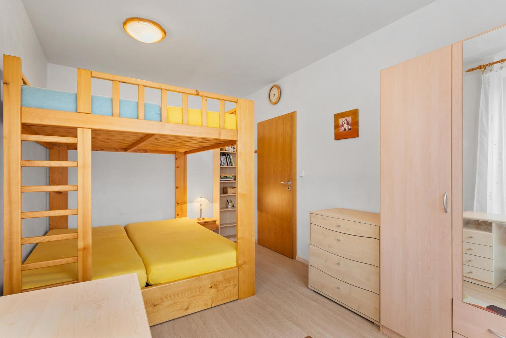 WELLNESS APARTMÁN RESIDENT HARRACHOV C308 Horský apartmán 2KK s velkou terasou a vlastním parkováním v garáži Harrachov Exterior foto