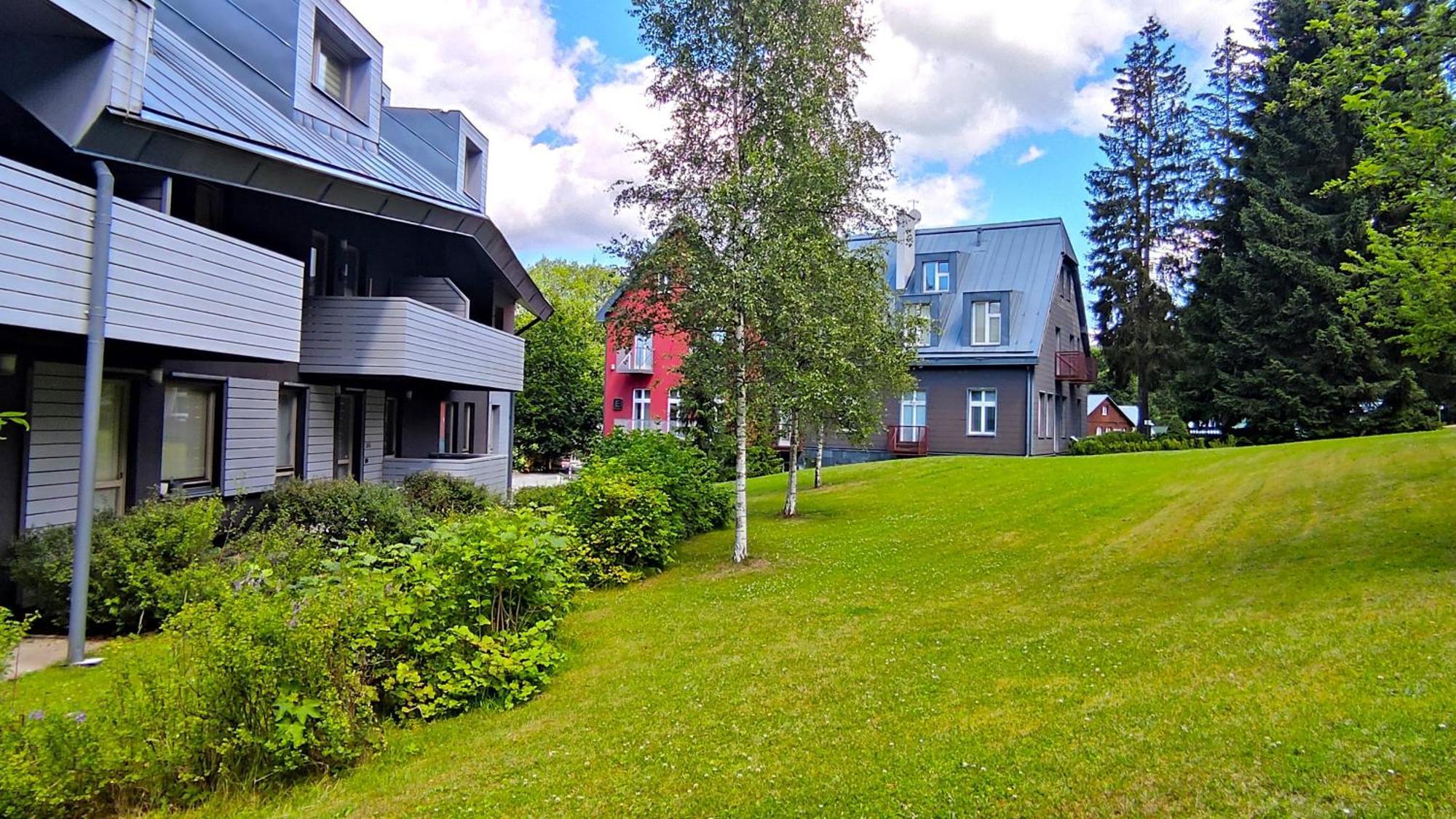 WELLNESS APARTMÁN RESIDENT HARRACHOV C308 Horský apartmán 2KK s velkou terasou a vlastním parkováním v garáži Harrachov Exterior foto