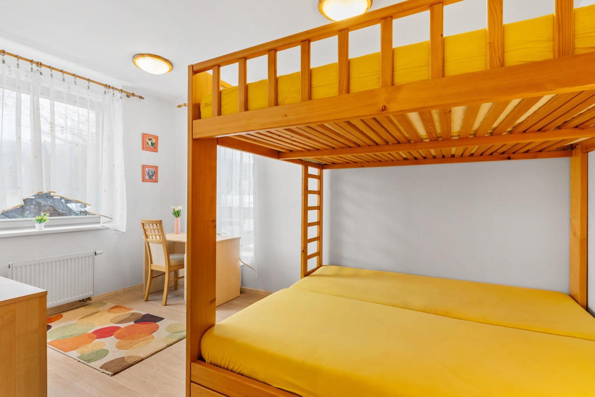 WELLNESS APARTMÁN RESIDENT HARRACHOV C308 Horský apartmán 2KK s velkou terasou a vlastním parkováním v garáži Harrachov Exterior foto